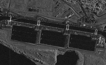 Synthetic aperture radar capture of the Gat&uacute;n locks on the Panama Canal